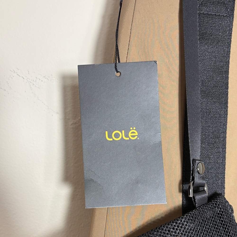 NWT LOLE Beige and Black Unisex Tote Bag with Shoulder Strap and Zip Bag - Picture 9 of 12